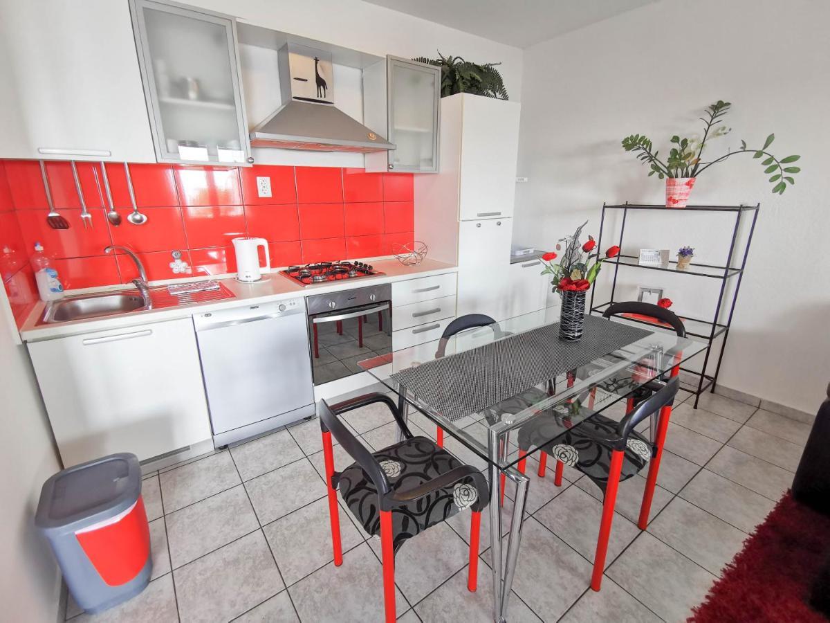 Turina Apartments Makarska Dış mekan fotoğraf