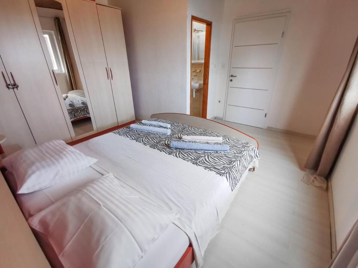 Turina Apartments Makarska Dış mekan fotoğraf